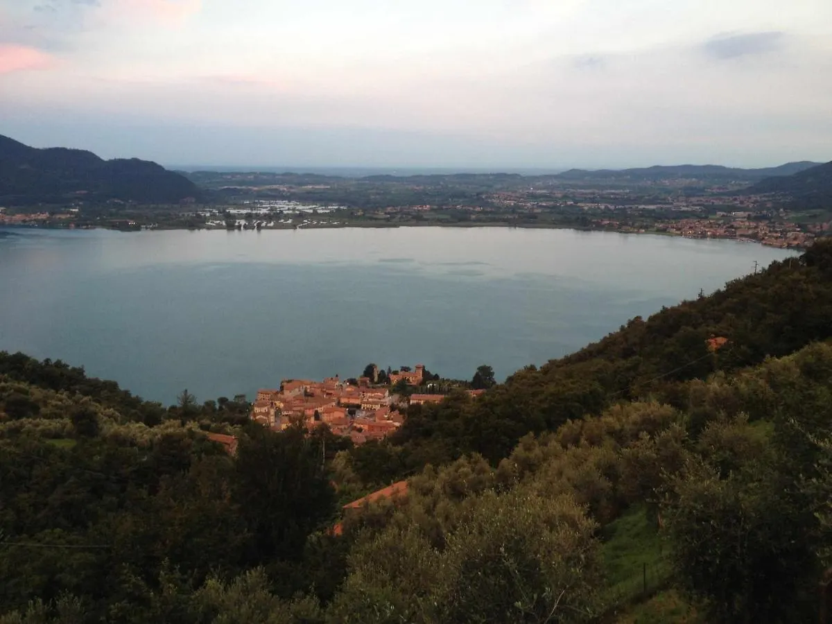 Historic House By The Lake La Renee Casa Vacanza Predore Vakantiehuis
