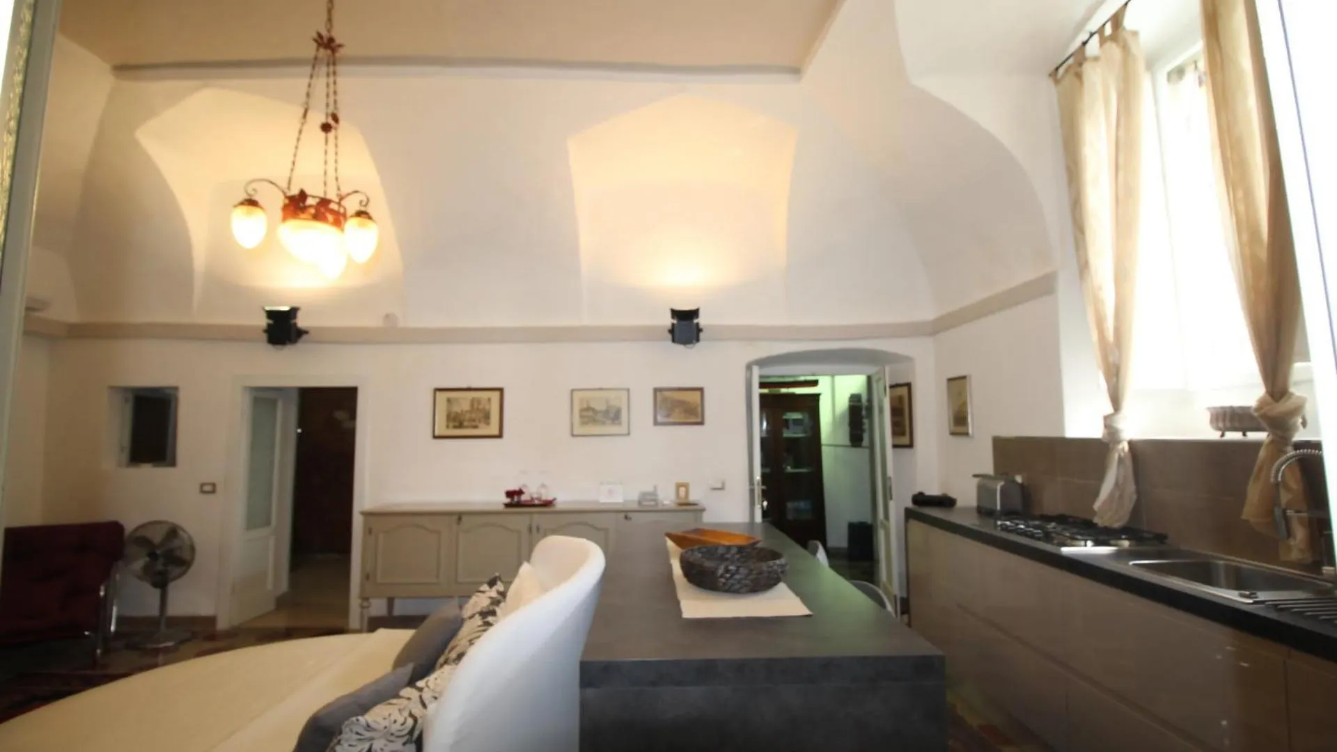 Vakantiehuis Historic House By The Lake La Renee Casa Vacanza Predore