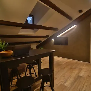 Appartement Moscova Attic Near Duomo Italië